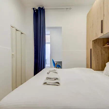 Apartmán With Terrace 5 Min Walk To Valletta Il-Furjana