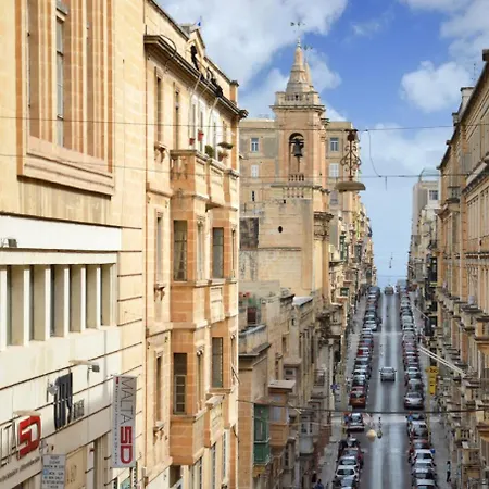 With Terrace 5 Min Walk To Valletta Apartman Floriana